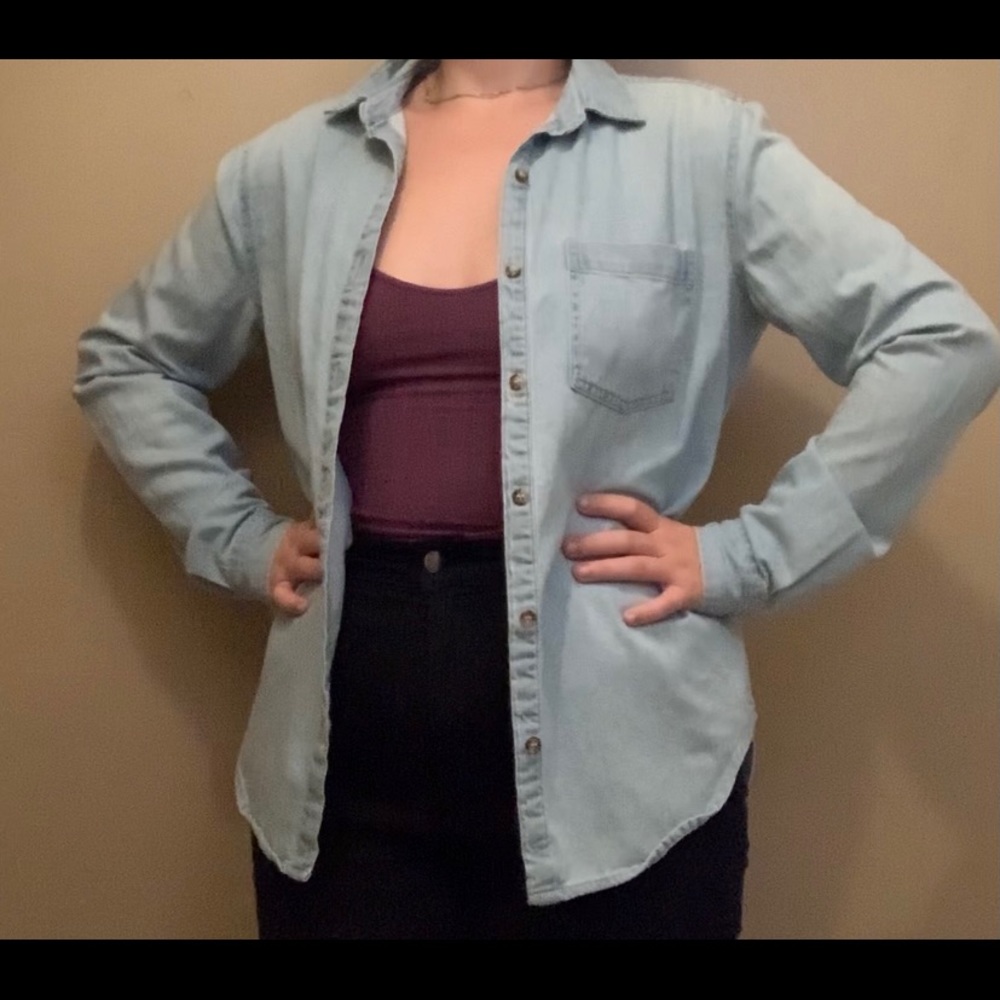Lightweight Light-wash Denim Button Up shirt